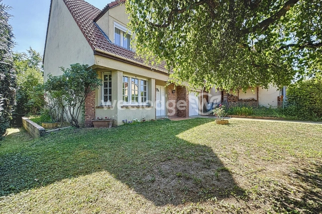 Maison à vendre 6 pièces de 119,13 m² à Andrésy