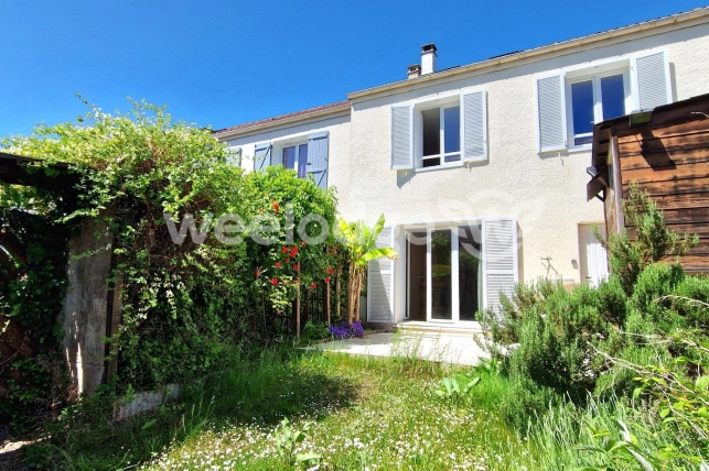 Maison à vendre 5 pièces de 85 m² à Jouy-le-Moutier