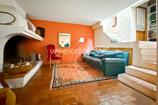 Maison à vendre 5 pièces de 115 m² à Saint-Martin-de-Castillon