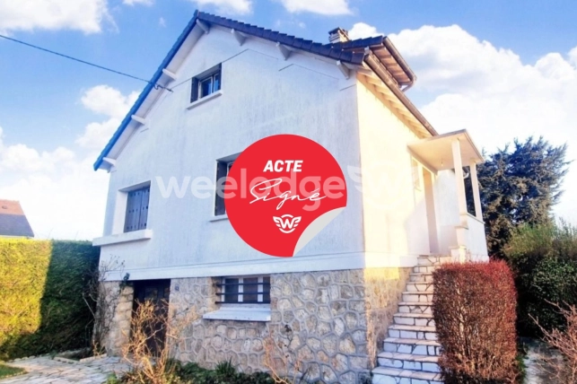 Maison vendu 5 pièces de 90 m² à Le Mesnil-Saint-Denis