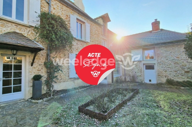 Maison vendu 8 pièces de 228 m² à Jouars-Pontchartrain