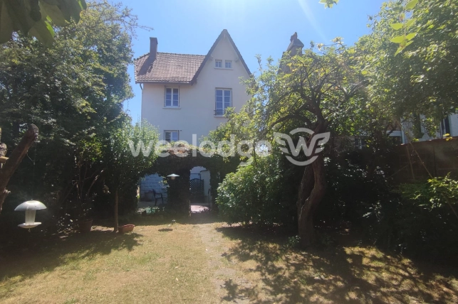 Maison à vendre 4 pièces de 92,42 m² à Sartrouville