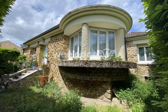 Maison à louer 4 pièces de 91 m² à L'Isle-Adam