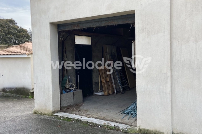 Garage vendu de 29 m² à Bagnols-sur-Cèze
