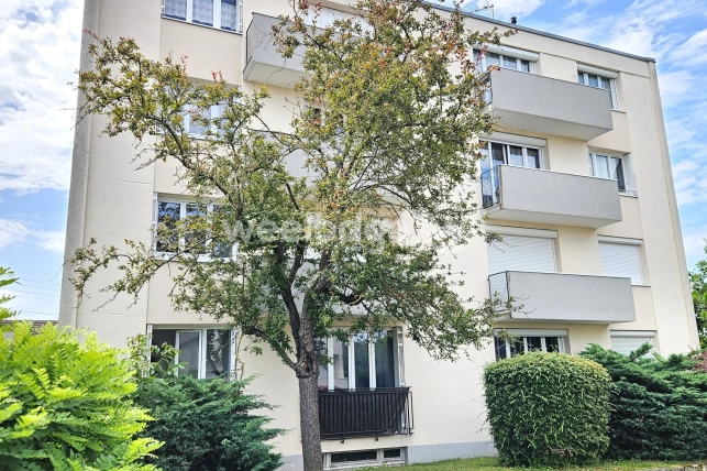 Appartement à vendre 1 pièces de 28 m² à Conflans-Sainte-Honorine
