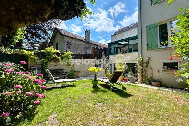Maison à vendre 8 pièces de 130 m² à Andrésy