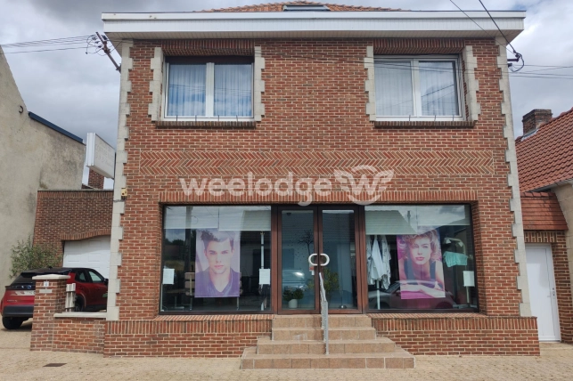 Maison à vendre 10 pièces de 208,5 m² à Marles-les-Mines