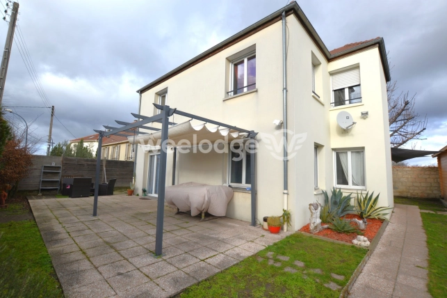Maison à louer 5 pièces de 111,91 m² à Sartrouville