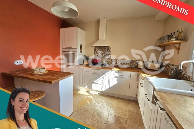 Maison à vendre 5 pièces de 140 m² à Lançon-Provence