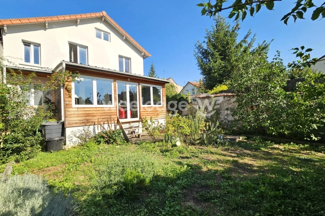 Maison à vendre 7 pièces de 149 m² à Conflans-Sainte-Honorine