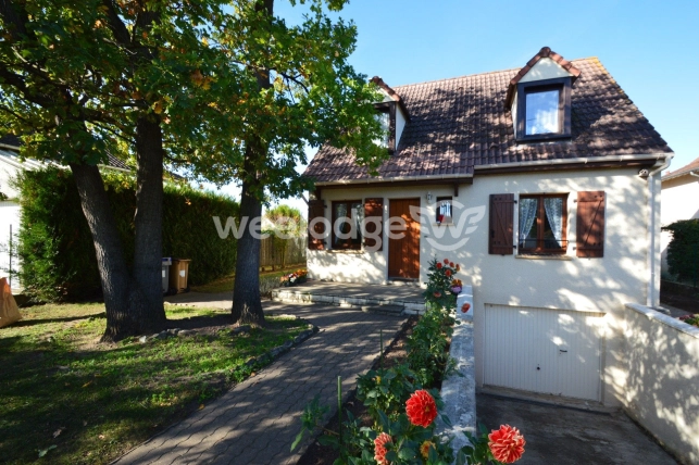 Maison à vendre 5 pièces de 80 m² à Conflans-Sainte-Honorine