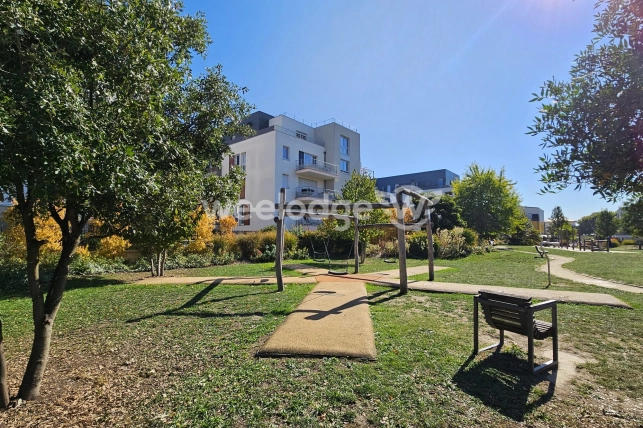 Appartement à vendre 3 pièces de 67 m² à Conflans-Sainte-Honorine