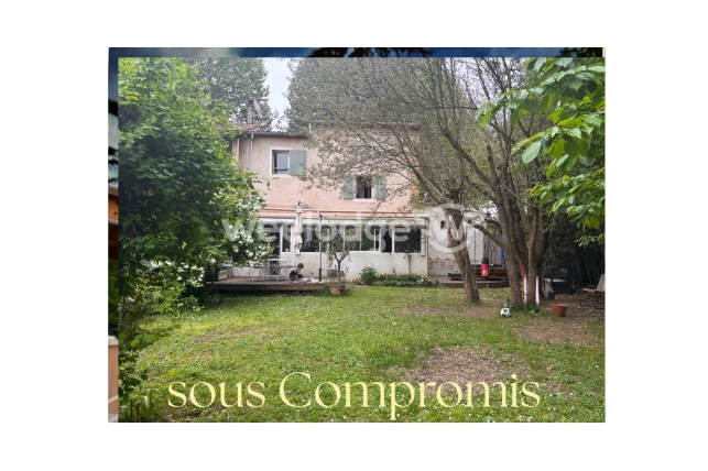 Maison à vendre 5 pièces de 114 m² à Jouques