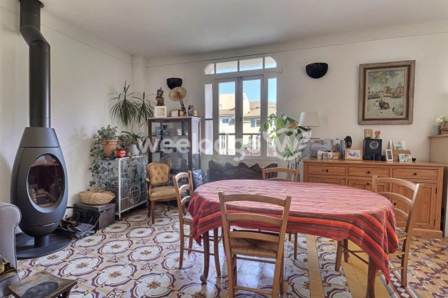 Maison à vendre 6 pièces de 139 m² à Saint-Chamas