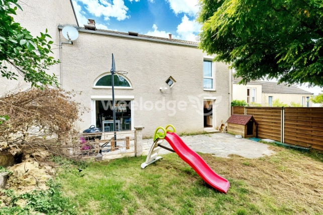 Maison à vendre 6 pièces de 115,05 m² à Jouy-le-Moutier