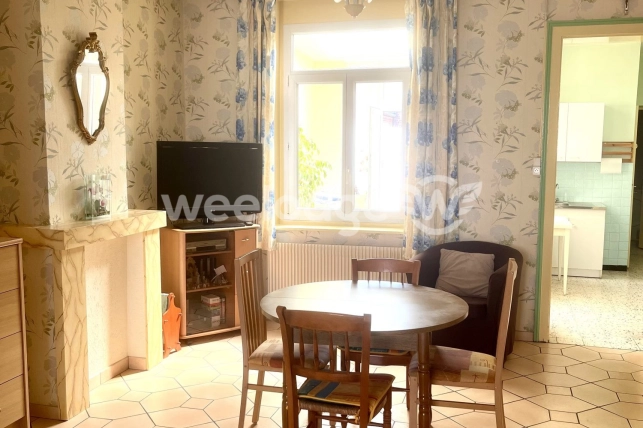 Maison à vendre 4 pièces de 89 m² à Allennes-les-Marais