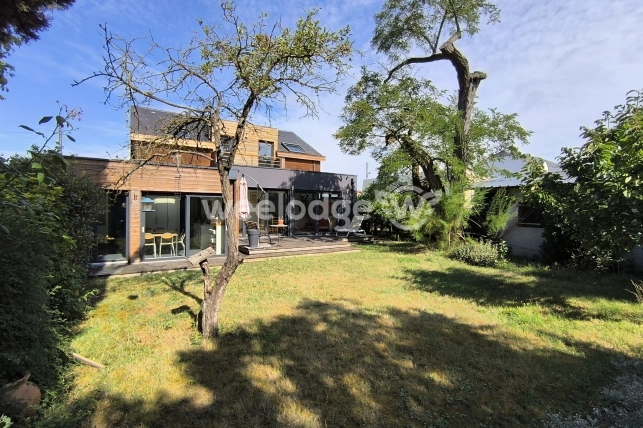 Maison à vendre 7 pièces de 180,03 m² à Conflans-Sainte-Honorine