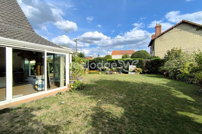 Maison à vendre 7 pièces de 231 m² à Conflans-Sainte-Honorine