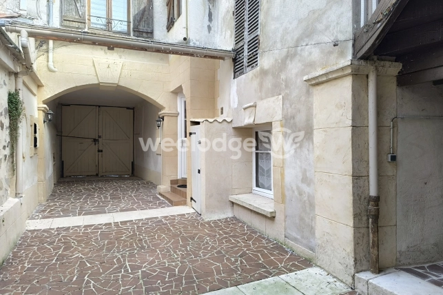 Maison à vendre 10 pièces de 181 m²