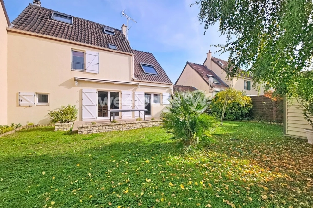 Maison à vendre 6 pièces de 116,03 m² à Éragny