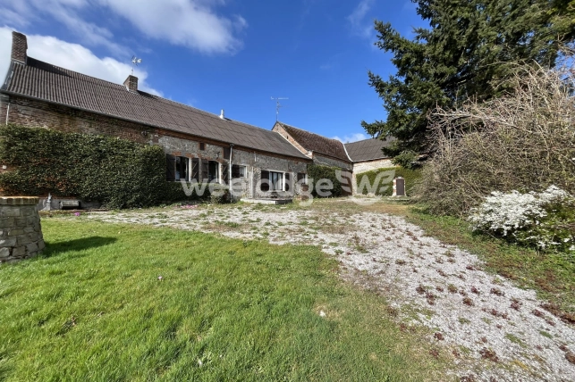 Maison à vendre 11 pièces de 187,48 m² à Haut-Lieu