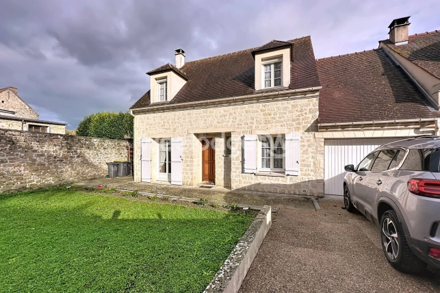 Maison à vendre 5 pièces de 99 m² à Condécourt