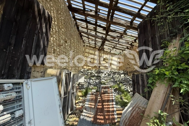 Maison à vendre 1 pièces de 186 m² à Mornac