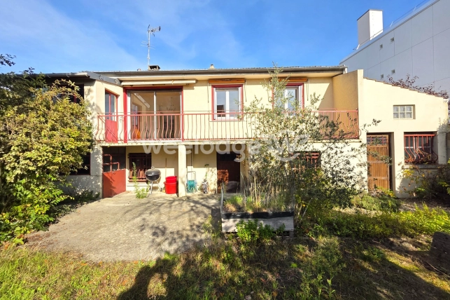 Maison à vendre 6 pièces de 108 m² à Conflans-Sainte-Honorine