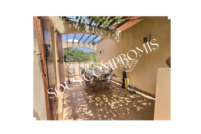 Maison à vendre 4 pièces de 94 m² à Jouques