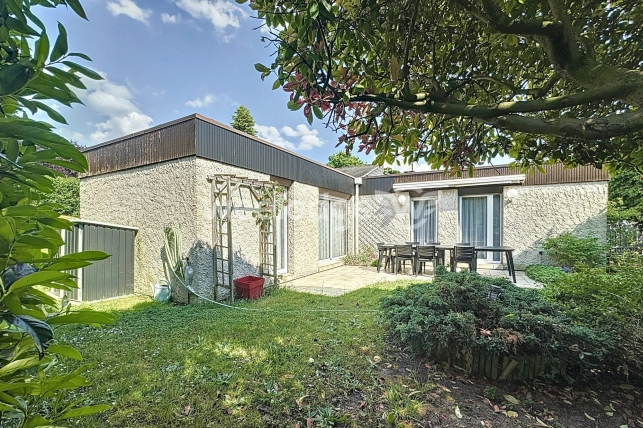 Maison à vendre 5 pièces de 90 m² à Andrésy