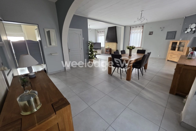 Maison à vendre 6 pièces de 163 m² à Escautpont