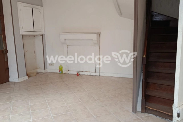 Maison à vendre 3 pièces de 100 m² à Saint-Gaultier