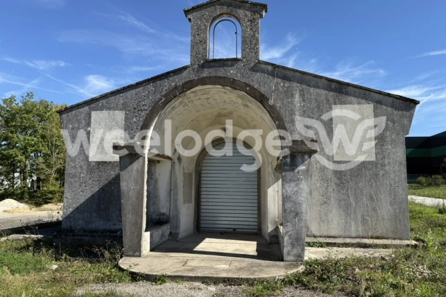 Local commercial à vendre de 220 m² à Mornac