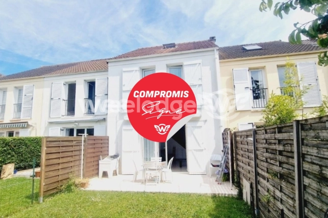 Maison à vendre 5 pièces de 97 m² à Élancourt