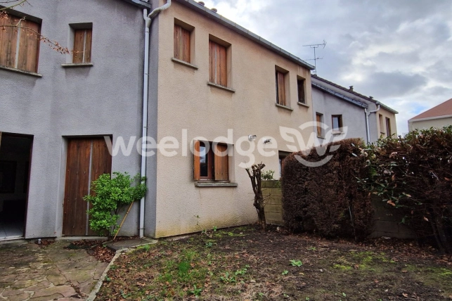 Maison à vendre 4 pièces de 84,55 m² à Jouy-le-Moutier