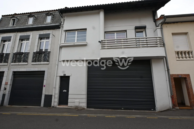 Maison à vendre 7 pièces de 182,27 m² à Montréjeau