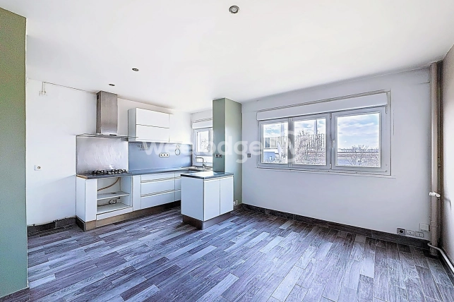 Appartement à vendre 2 pièces de 42 m² à Alfortville