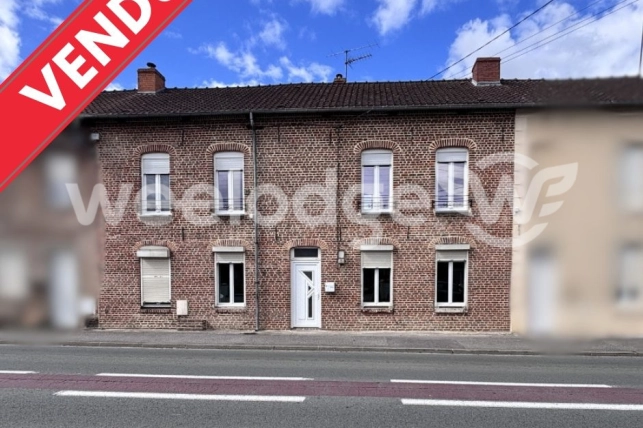 Maison vendu 6 pièces de 140 m² à Leval