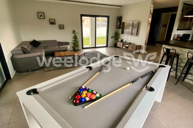 Maison à vendre 6 pièces de 165 m² à Montberon