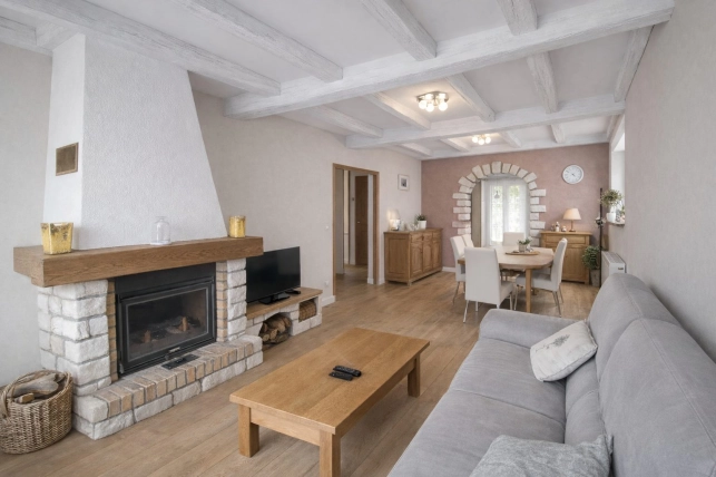 Maison à vendre 5 pièces de 110 m² à Saint-Rémy-sur-Avre
