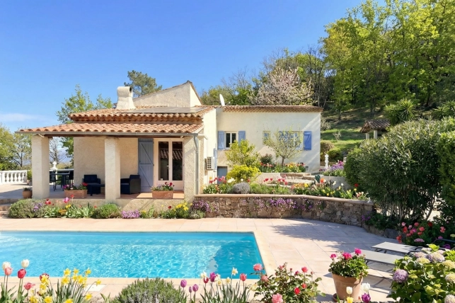 Maison à vendre 7 pièces de 168 m² à Mandelieu-la-Napoule