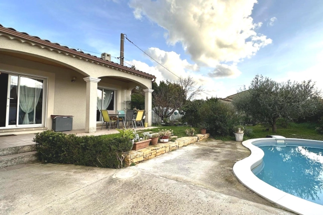 Maison à vendre 4 pièces de 101 m² à Orange