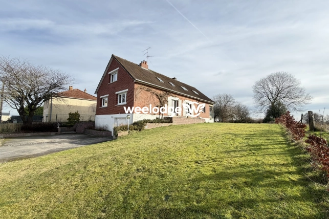 Maison à vendre 8 pièces de 185 m² à Élesmes