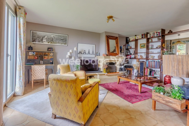 Maison à vendre 5 pièces de 138 m² à Chanteloup-les-Vignes