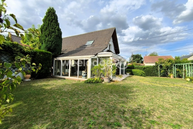 Maison à vendre 7 pièces de 231 m² à Conflans-Sainte-Honorine