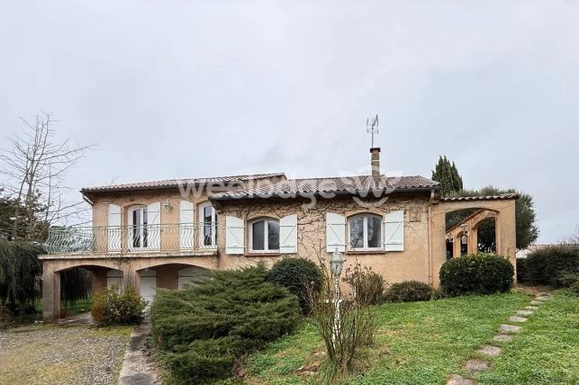 Maison à vendre 4 pièces de 117,79 m² à Grenade