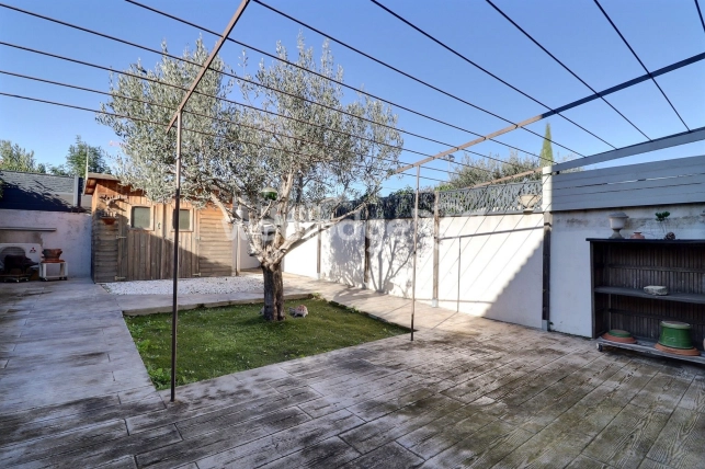 Maison à vendre 4 pièces de 87 m² à Pélissanne