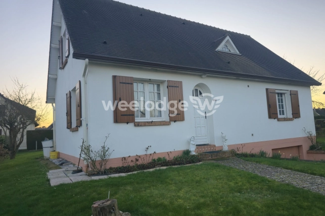 Maison à vendre 5 pièces de 109,25 m² à Gournay-en-Bray