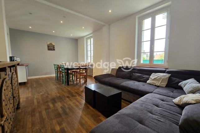 Maison à vendre 13 pièces de 281,5 m² à Chartres