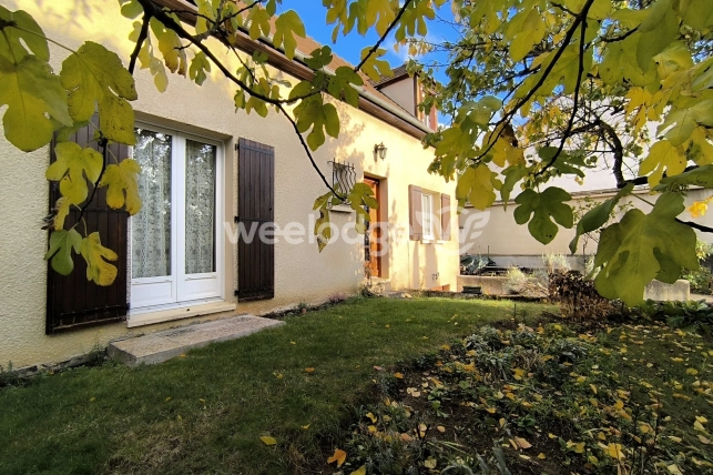 Maison à vendre 6 pièces de 130,3 m² à Conflans-Sainte-Honorine